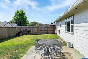 4756 Oakleaf Ct NE, Salem, OR 97305 - Photo 24