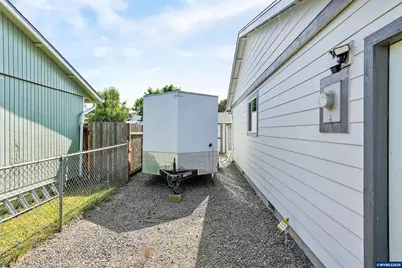 4756 Oakleaf Ct NE, Salem, OR 97305 - Photo 30