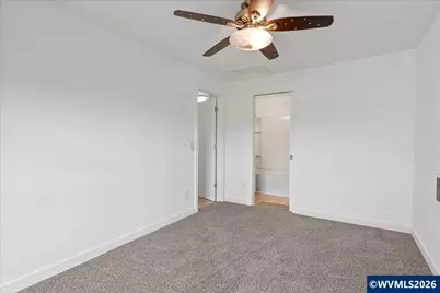 704 16th Av SW, Albany, OR 97321 - Photo 16