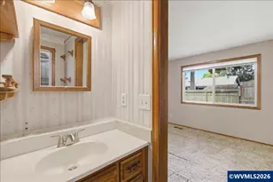 4844 San Antonio Ct NE, Salem, OR 97305 - Photo 32