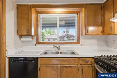 4844 San Antonio Ct NE, Salem, OR 97305 - Photo 10