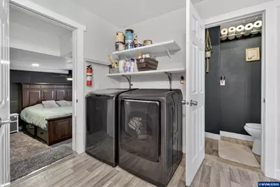 1437 SW 10th St, Dallas, OR 97338 - Photo 22