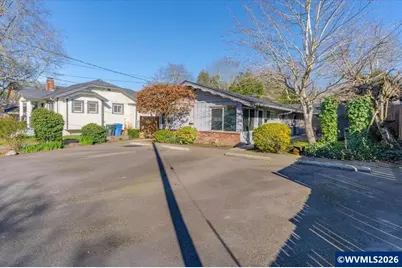 130 24th St NE, Salem, OR 97301 - Photo 2