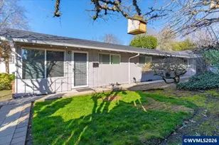 130 24th St NE, Salem, OR 97301 - Photo 4