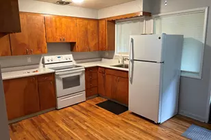 130 24th St NE, Salem, OR 97301 - Photo 16