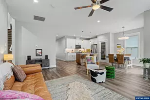 1448 Broadway Av N, Monmouth, OR 97361 - Photo 16