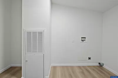 20983 Brentwood Ct NE, Donald, OR 97020 - Photo 16