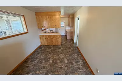 176-178 SE Lacreole Dr, Dallas, OR 97338 - Photo 12