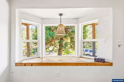 38775 Golden Valley Dr, Lebanon, OR 97355 - Photo 6