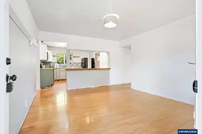 38775 Golden Valley Dr, Lebanon, OR 97355 - Photo 4