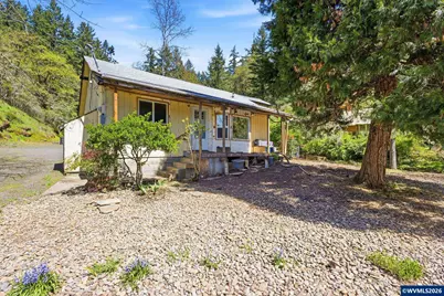 38775 Golden Valley Dr, Lebanon, OR 97355 - Photo 2