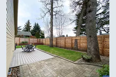 1786 Ammon St NW, Salem, OR 97304 - Photo 4