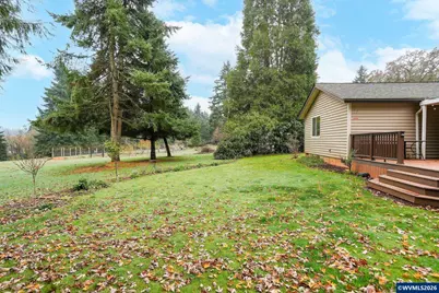 6782 Rainbow Dr SE, Salem, OR 97306 - Photo 24
