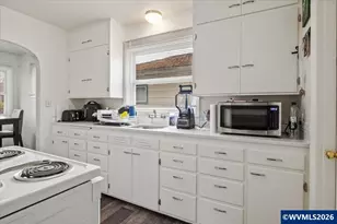 1735 Market St NE, Salem, OR 97301 - Photo 16