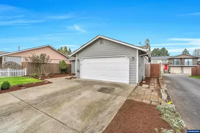 351 Elma Ct NE, Salem, OR 97301 - Photo 2