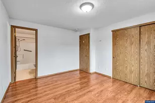 351 Elma Ct NE, Salem, OR 97301 - Photo 18