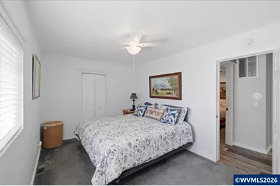 204 N 3rd St, Jefferson, OR 97352 - Photo 22