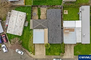 1428 NW 5th St, McMinnville, OR 97128 - Photo 2