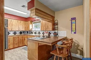 2718 Columbus St SE, Albany, OR 97322 - Photo 14