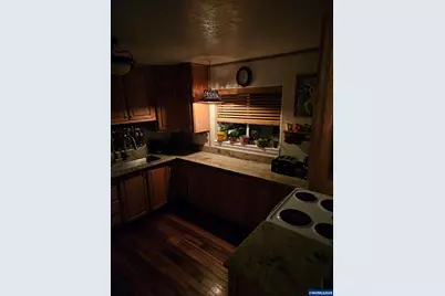 355 N 13th St, Philomath, OR 97370 - Photo 48