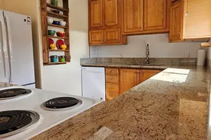 355 N 13th St, Philomath, OR 97370 - Photo 8