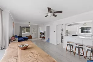 395 22nd St SE, Salem, OR 97301 - Photo 8