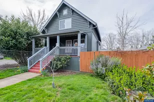 395 22nd St SE, Salem, OR 97301 - Photo 2