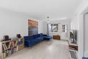 395 22nd St SE, Salem, OR 97301 - Photo 6