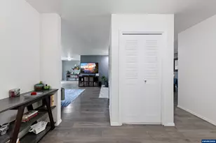 160 Oak Ln, Lebanon, OR 97355 - Photo 6