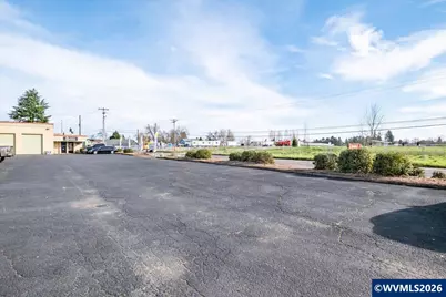 2300 SW Ferry #5 St, Albany, OR 97322 - Photo 4