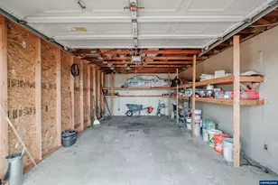 38611 Century Dr NE, Albany, OR 97322 - Photo 26