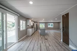 38611 Century Dr NE, Albany, OR 97322 - Photo 20