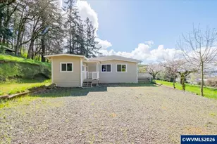 38611 Century Dr NE, Albany, OR 97322 - Photo 38