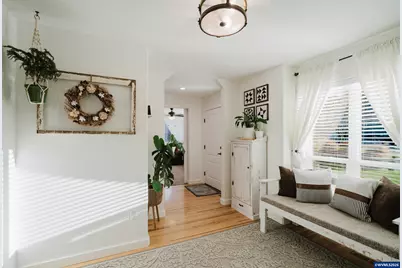 523 NW Harold St, Sublimity, OR 97385 - Photo 10