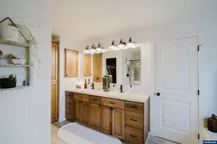 523 NW Harold St, Sublimity, OR 97385 - Photo 26