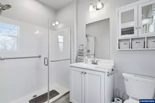 1301 Sunflower St, Woodburn, OR 97071 - Photo 10