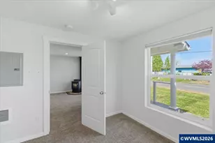 1126 6th Av SE, Albany, OR 97321 - Photo 12