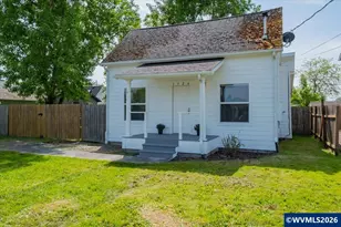 1126 6th Av SE, Albany, OR 97321 - Photo 4