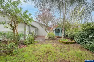 2736 S 12th St, Lebanon, OR 97355 - Photo 28