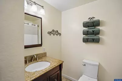 28826 Berlin Rd, Sweet Home, OR 97386 - Photo 20