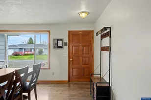 4166 Cranston St SE, Salem, OR 97317 - Photo 4