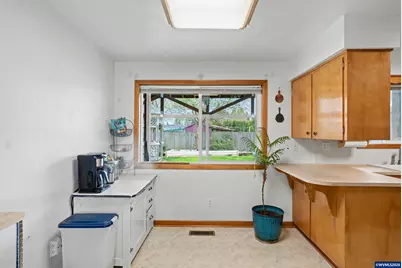 4166 Cranston St SE, Salem, OR 97317 - Photo 10