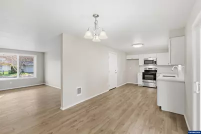 5663 Sugar Plum Av SE, Salem, OR 97306 - Photo 10