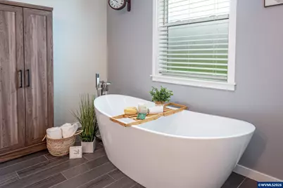 1640 Filbert Av NW, Albany, OR 97321 - Photo 32