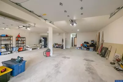 33005 Berlin Rd, Lebanon, OR 97355 - Photo 32