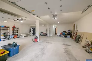 33005 Berlin Rd, Lebanon, OR 97355 - Photo 32