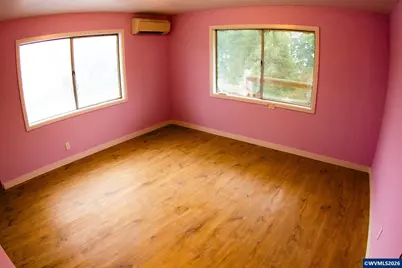 411 Upper Terrace Dr, Glide, OR 97443 - Photo 12