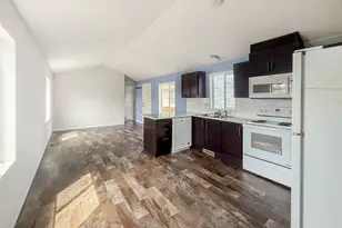 300 SE Goodnight Av, Corvallis, OR 97333 - Photo 6