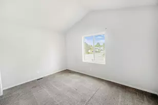 300 SE Goodnight Av, Corvallis, OR 97333 - Photo 8