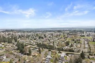 810 Valleywood Dr SE, Salem, OR 97306 - Photo 48